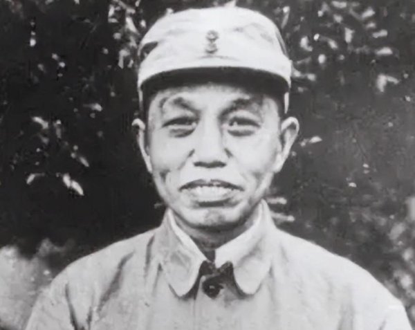 漢崋资本 49年，谭震林亲弟弟大闹军管会，谭震林震怒：你们把他给我关起来